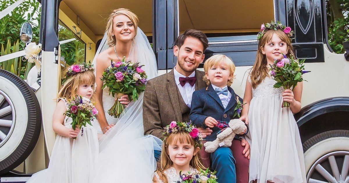 The Wedding Car Hire People